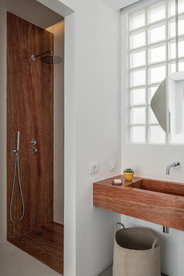 Villa Mimaze Minimalist Living 伊罗达 外观 照片